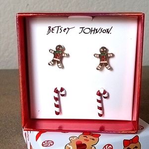 New! BETSEY JOHNSON Christmas Gingerbread Man and Candy Cane Stud Earrings.